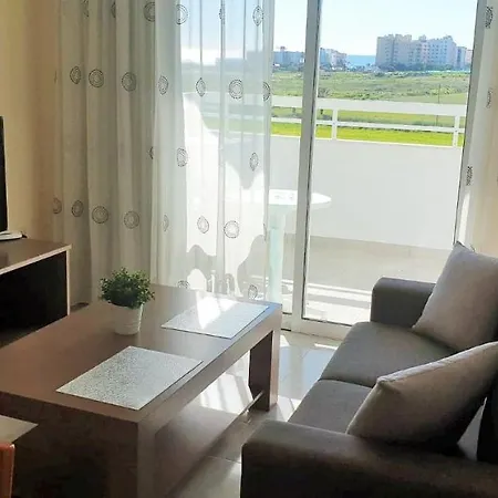 דירה 401 Camelia Court *